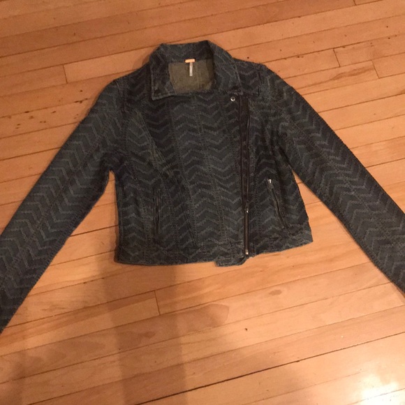 Denim jacket - Picture 1 of 2